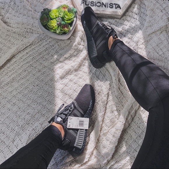 NWT 🍭 Rare Adidas NMD R1 Black Special Edition - Picture 5 of 8